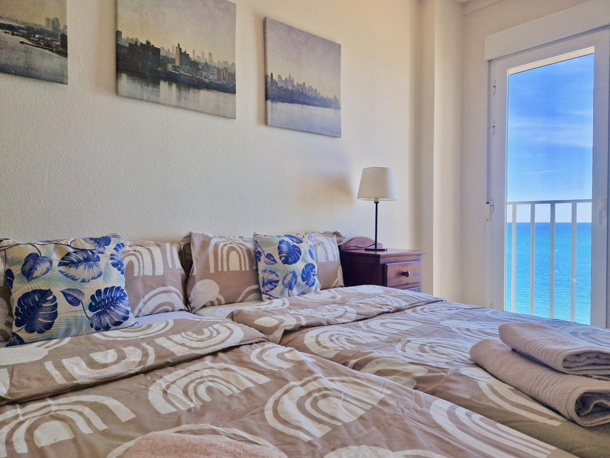 Sr Malagueta Beach Front Wonderful Sea View Malaga Exterior photo